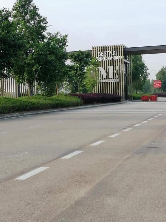 Homestay Greenway باسير غونداغ المظهر الخارجي الصورة