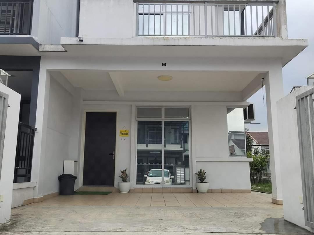 Homestay Greenway باسير غونداغ المظهر الخارجي الصورة